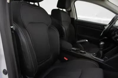 Sell Renault Mégane Sport Tourer 2019 - 10780 EUR, 224000 km - AUTO.MOTO.pt