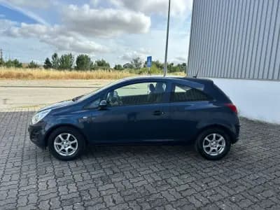 Sell Opel Corsa 2013 - 8490 EUR, 110000 km - AUTO.MOTO.pt