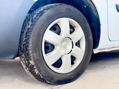 Vendo Renault Kangoo 2019 - 11500 EUR, 161094 km - AUTO.MOTO.pt