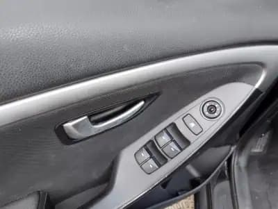 Sell Hyundai i30 2012 - 7250 EUR, 260000 km - AUTO.MOTO.pt