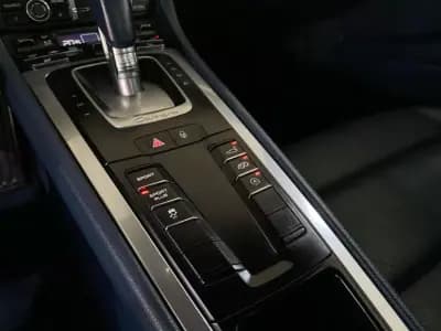 Vendo Porsche 911 2015 - 99900 EUR, 86000 km - AUTO.MOTO.pt