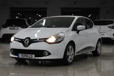 Sell Renault Clio 2015 - 7900 EUR, 146950 km - AUTO.MOTO.pt