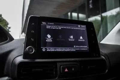 Vendo Peugeot Partner 2021 - 12990 EUR, 103902 km - AUTO.MOTO.pt