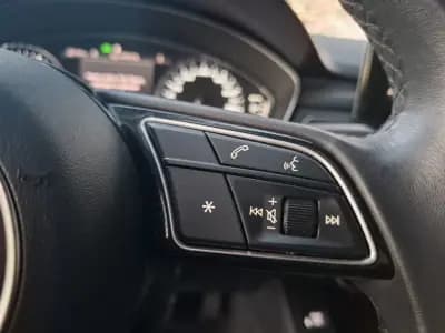 Vendo Audi A4 Avant 2023 - 35900 EUR, 56500 km - AUTO.MOTO.pt