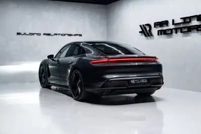 Sell Porsche Taycan 2020 - 76950 EUR, 45000 km - AUTO.MOTO.pt