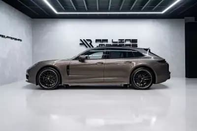 Sell Porsche Panamera Sport Turismo 2018 - 69950 EUR, 133000 km - AUTO.MOTO.pt