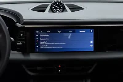 Sell Porsche Macan 2024 - 87950 EUR, 16000 km - AUTO.MOTO.pt