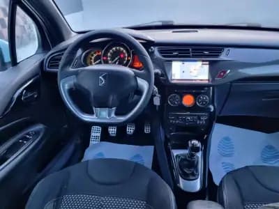 Vendo Citroën DS3 2011 - 8500 EUR, 146000 km - AUTO.MOTO.pt