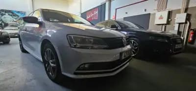 Vendo Volkswagen Jetta 2017 - 8990 EUR, 260000 km - AUTO.MOTO.pt