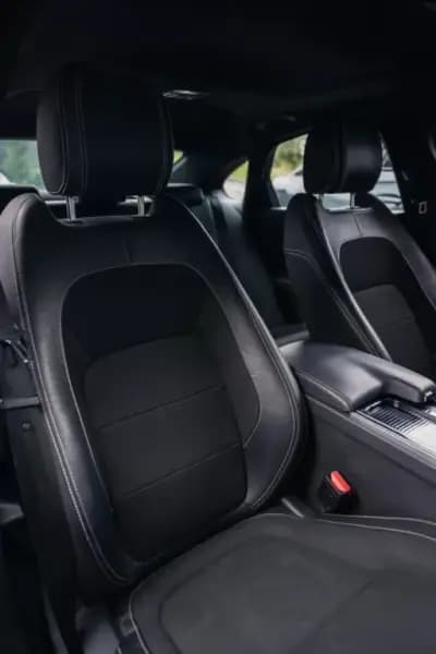 Vendo Jaguar XF 2017 - 24990 EUR, 145800 km - AUTO.MOTO.pt