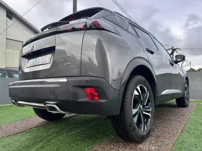 Vendo Peugeot 2008 2021 - 17900 EUR, 95000 km - AUTO.MOTO.pt