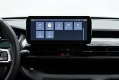 Vendo Jeep Avenger 2023 - 20950 EUR, 10000 km - AUTO.MOTO.pt