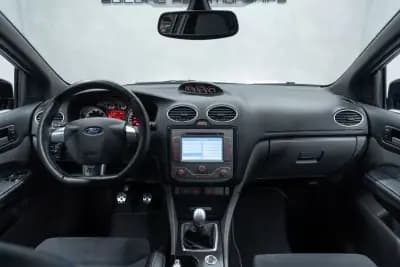 Sell Ford Focus 2009 - 44950 EUR, 132000 km - AUTO.MOTO.pt