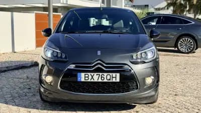 Vendo Citroën DS3 2015 - 10900 EUR, 86723 km - AUTO.MOTO.pt