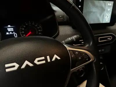 Sell Dacia Jogger 2023 - 17990 EUR, 70650 km - AUTO.MOTO.pt