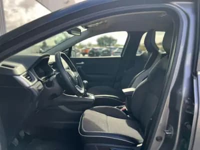 Sell Renault Captur 2023 - 18250 EUR, 72446 km - AUTO.MOTO.pt