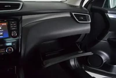 Sell Nissan Qashqai 2018 - 19450 EUR, 106000 km - AUTO.MOTO.pt