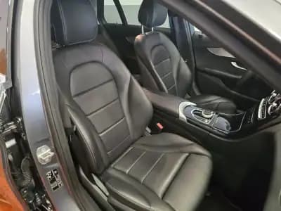 Vendo Mercedes-Benz C 300 2020 - 30980 EUR, 98799 km - AUTO.MOTO.pt