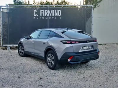 Vendo Peugeot 408 2024 - 24600 EUR, 30776 km - AUTO.MOTO.pt