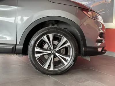 Vendo Nissan Qashqai 2020 - 23500 EUR, 99546 km - AUTO.MOTO.pt