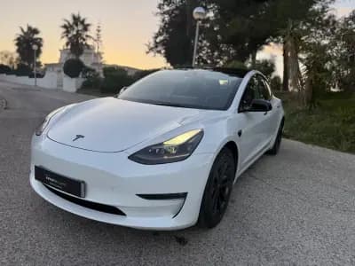 Vendo Tesla Model 3 2021 - 32699 EUR, 80000 km - AUTO.MOTO.pt