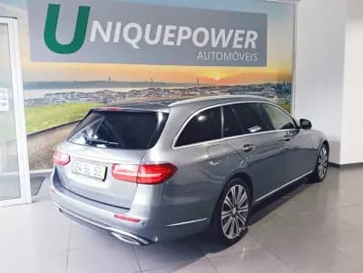 Sell Mercedes-Benz E 220 2017 - 21990 EUR, 249791 km - AUTO.MOTO.pt