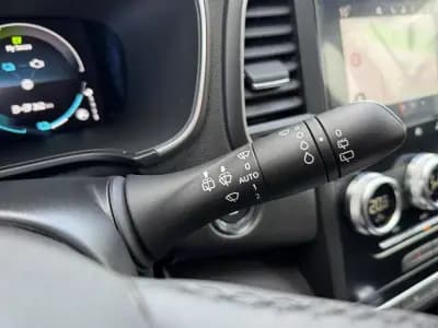 Sell Renault Mégane Sport Tourer 2023 - 24900 EUR, 16217 km - AUTO.MOTO.pt