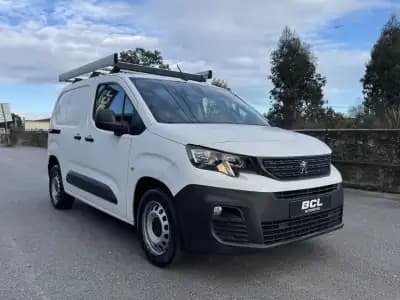 Vendo Peugeot Partner 2019 - 13990 EUR, 150000 km - AUTO.MOTO.pt