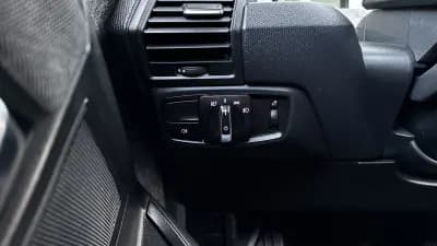 Vendo BMW i3 2016 - 12999 EUR, 76021 km - AUTO.MOTO.pt