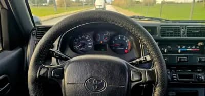 Vendo Toyota RAV4 1996 - 9990 EUR, 288967 km - AUTO.MOTO.pt