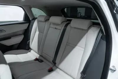 Sell Land Rover Range Rover Velar 2021 - 54950 EUR, 46000 km - AUTO.MOTO.pt