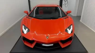Sell Lamborghini Aventador 2012 - 349900 EUR, 17929 km - AUTO.MOTO.pt