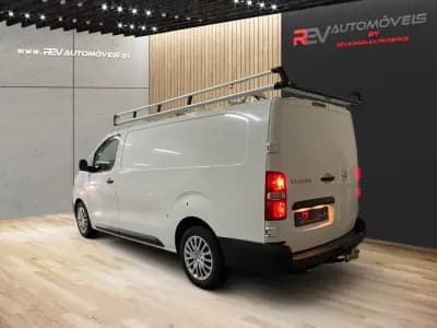 Sell Opel Vivaro 2020 - 21525 EUR, 77000 km - AUTO.MOTO.pt