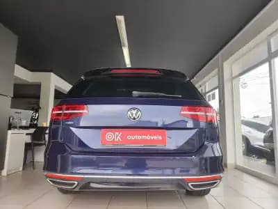 Vendo Volkswagen Passat Variant 2018 - 21990 EUR, 137500 km - AUTO.MOTO.pt