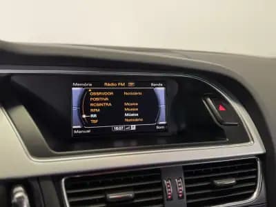 Vendo Audi A5 2015 - 21990 EUR, 59192 km - AUTO.MOTO.pt