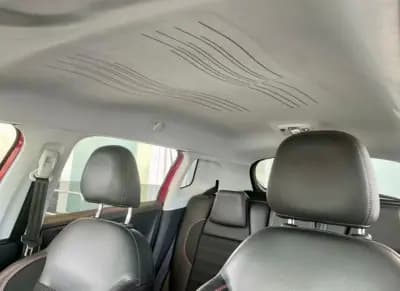 Vendo Peugeot 2008 2018 - 13490 EUR, 131632 km - AUTO.MOTO.pt