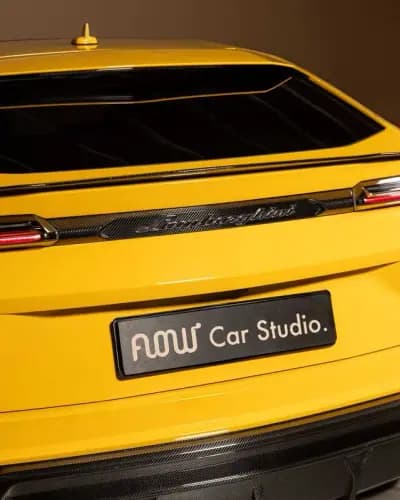 Vendo Lamborghini Urus 2020 - 305000 EUR, 104000 km - AUTO.MOTO.pt