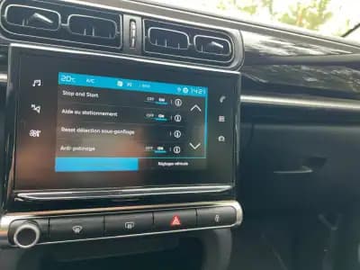 Vendo Citroën C3 2020 - 12500 EUR, 31565 km - AUTO.MOTO.pt