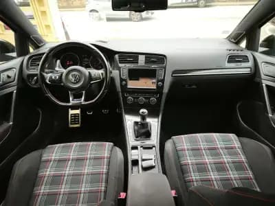 Sell Volkswagen Golf 2014 - 19900 EUR, 160000 km - AUTO.MOTO.pt