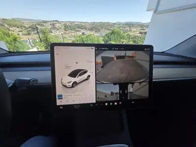 Vendo Tesla Model Y 2022 - 37000 EUR, 90000 km - AUTO.MOTO.pt