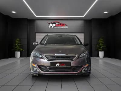 Sell Peugeot 308 SW 2015 - 13950 EUR, 179000 km - AUTO.MOTO.pt