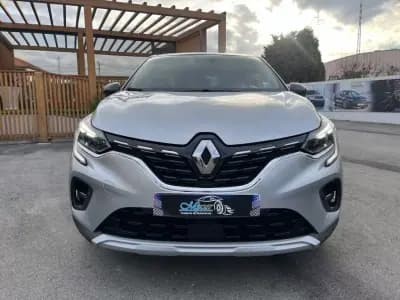 Vendo Renault Captur 2021 - 14950 EUR, 119000 km - AUTO.MOTO.pt