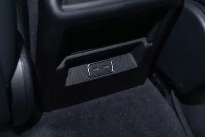 Sell Mercedes-Benz GLE 350 2024 - 94950 EUR, 13000 km - AUTO.MOTO.pt