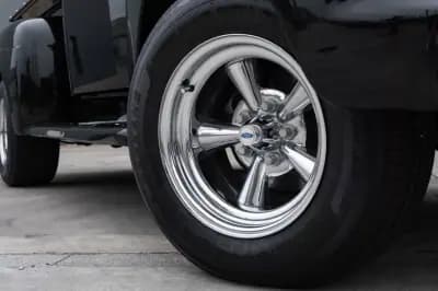 Vendo Ford F-150 1951 - 69999 EUR, 56000 km - AUTO.MOTO.pt