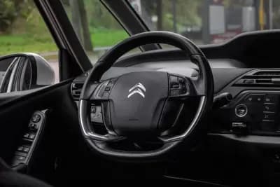 Vendo Citroën Grand C4 Spacetourer 2018 - 10990 EUR, 367153 km - AUTO.MOTO.pt