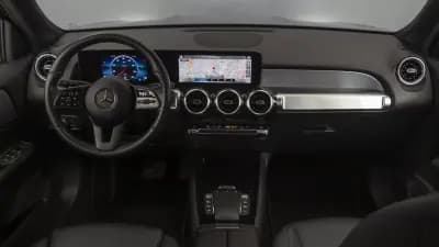 Vendo Mercedes-Benz GLB 180 2022 - 29900 EUR, 172000 km - AUTO.MOTO.pt