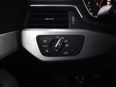 Sell Audi A4 Avant 2016 - 20950 EUR, 253446 km - AUTO.MOTO.pt