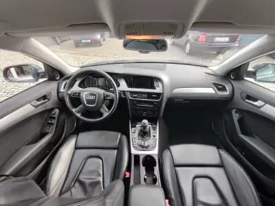 Vendo Audi A4 Avant 2010 - 9500 EUR, 292000 km - AUTO.MOTO.pt