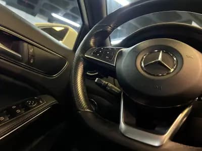 Sell Mercedes-Benz A 180 2018 - 20990 EUR, 135000 km - AUTO.MOTO.pt