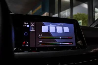 Vendo Volkswagen Golf 2022 - 34990 EUR, 72017 km - AUTO.MOTO.pt